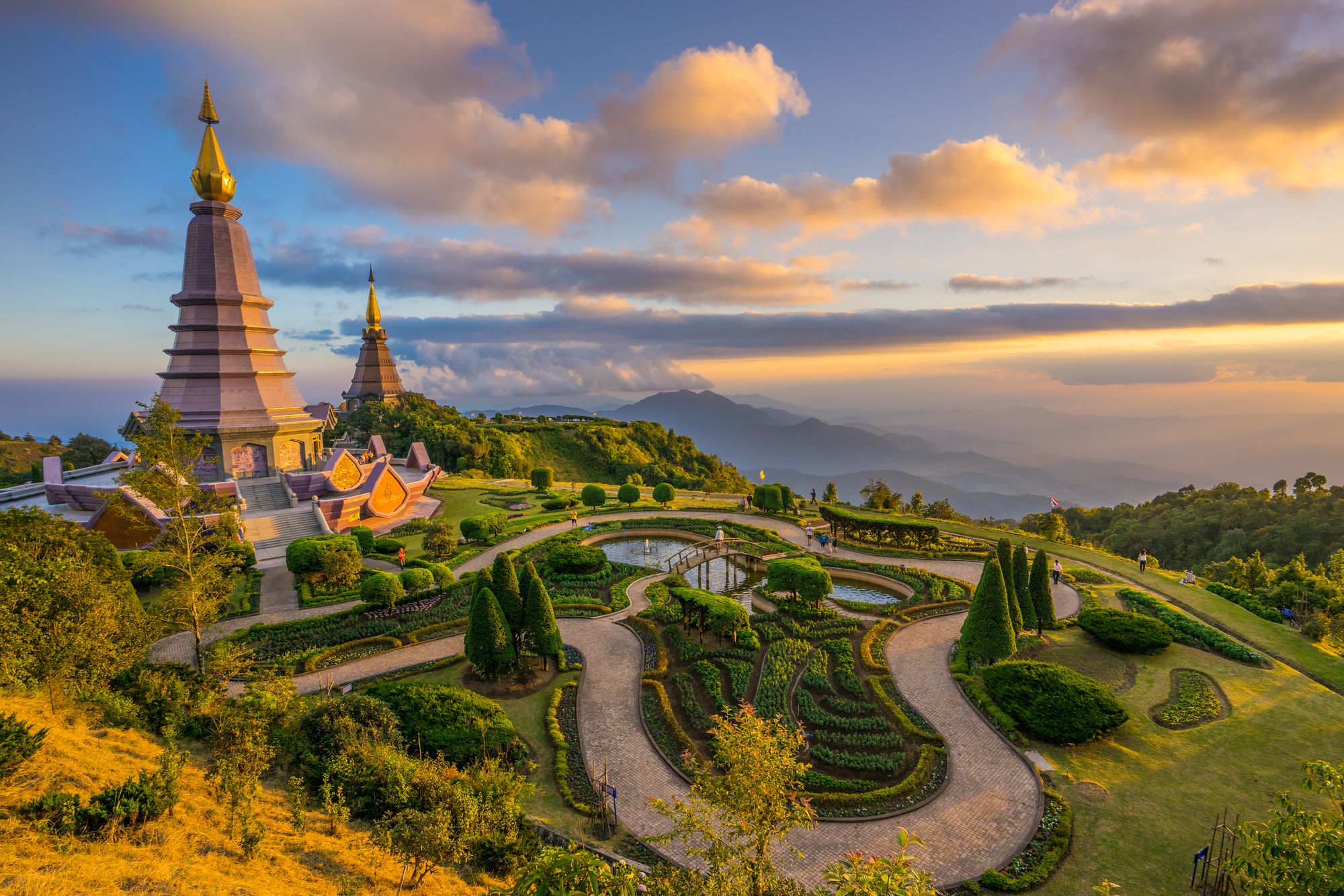 Travel Scams in Thailand to Avoid in 2025